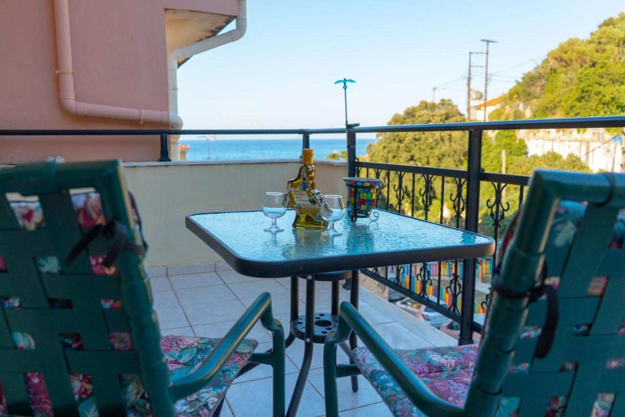 Valsamis Villa Apartments Poros  Exterior foto